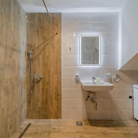 Forty One Luxury Belgrád